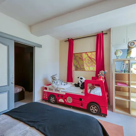 아파트 Black & White Alignan-du-Vent