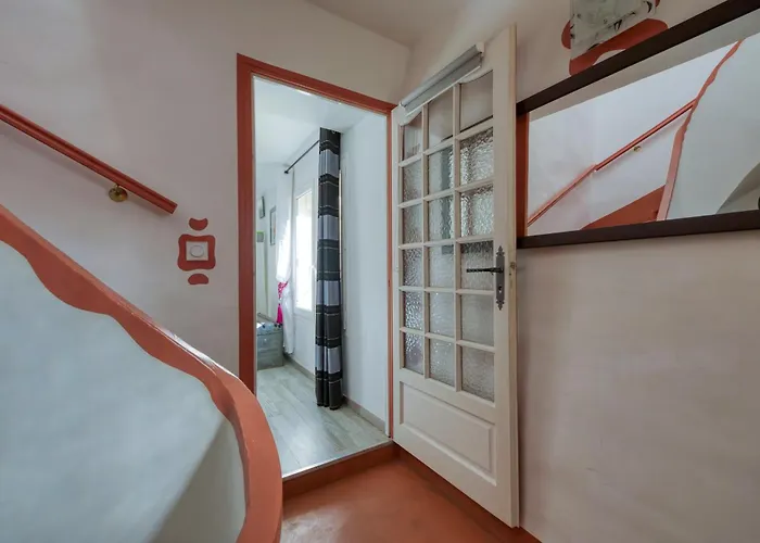 Black & White 아파트